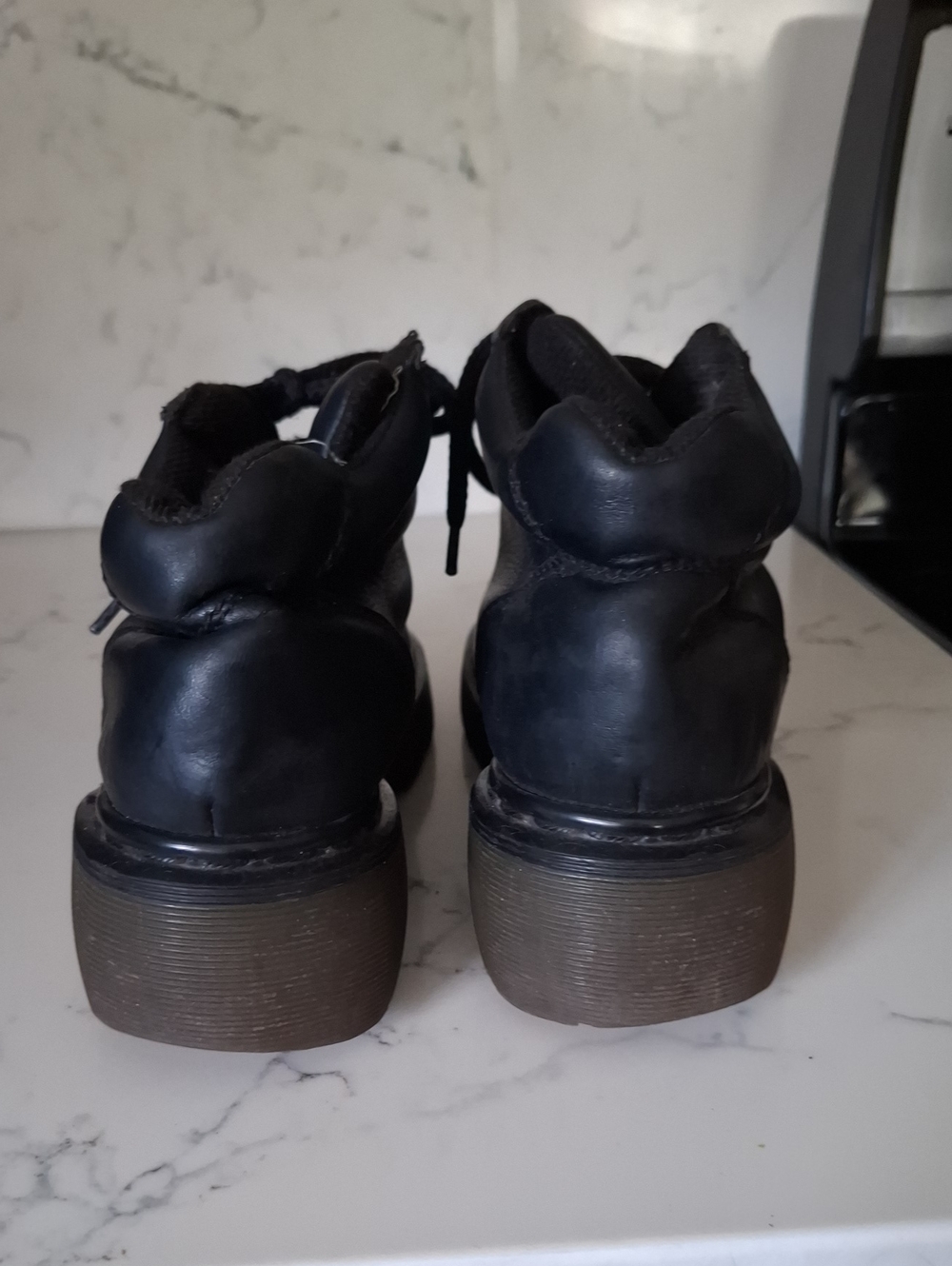 Dr. Martens Vintage Black Leather Lace-Up Work Boots Made In England - Picture 4 of 11